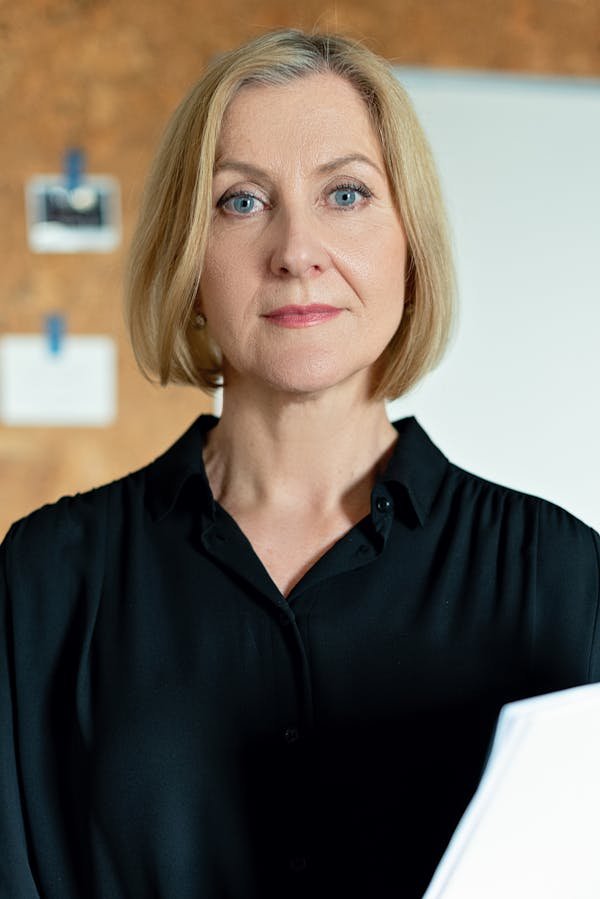 Instacougar : révélations sur une rencontre intergénérationnelle